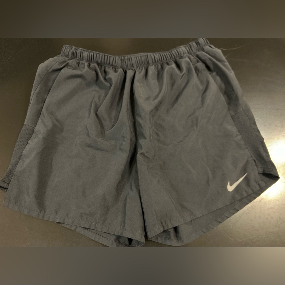 Nike Dri-Fit Running Shorts Size M